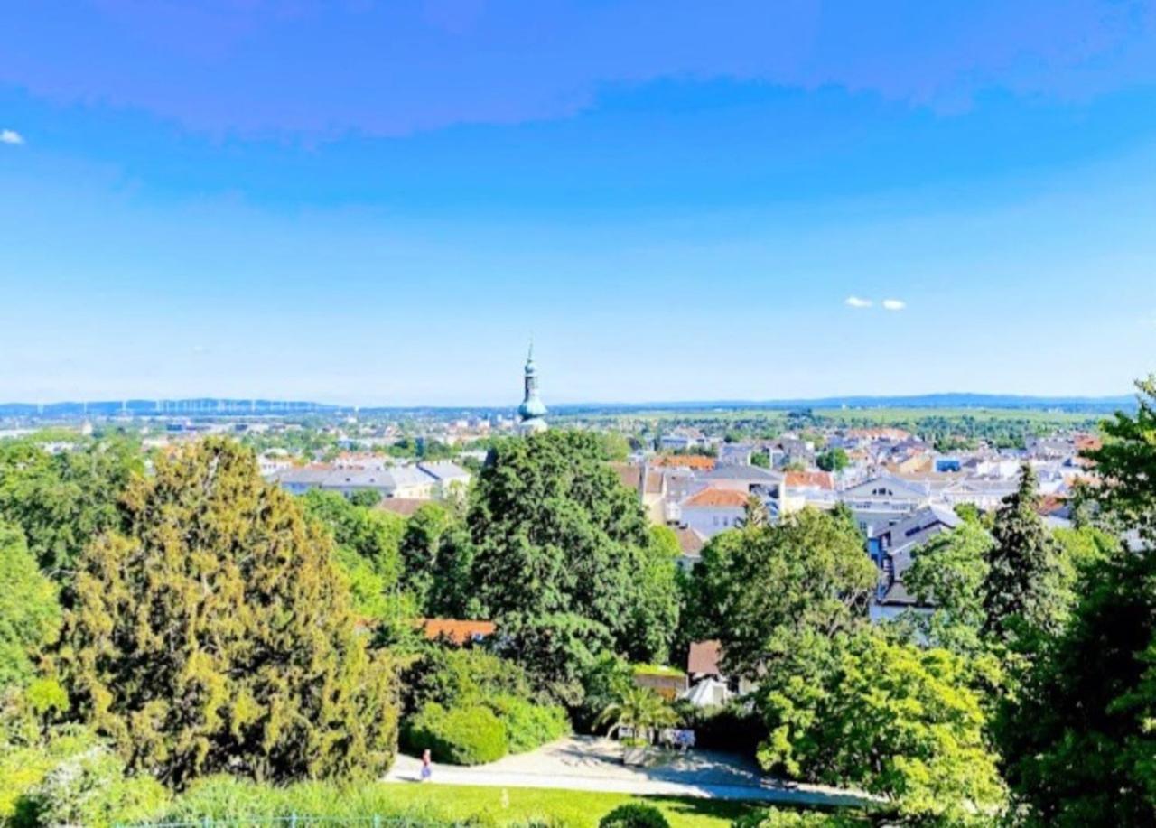 Landhaus Am Kurpark Lejlighed Baden Eksteriør billede